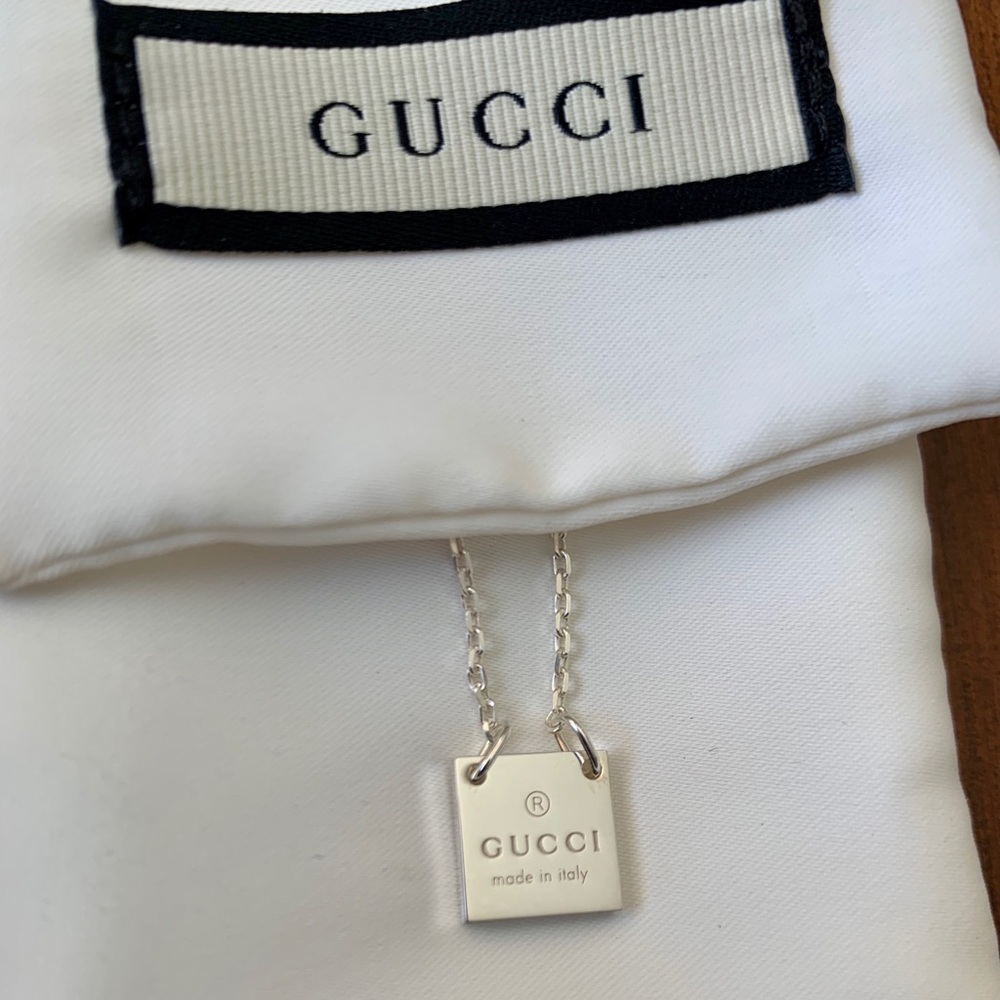 Gucci Silver Necklace✨
